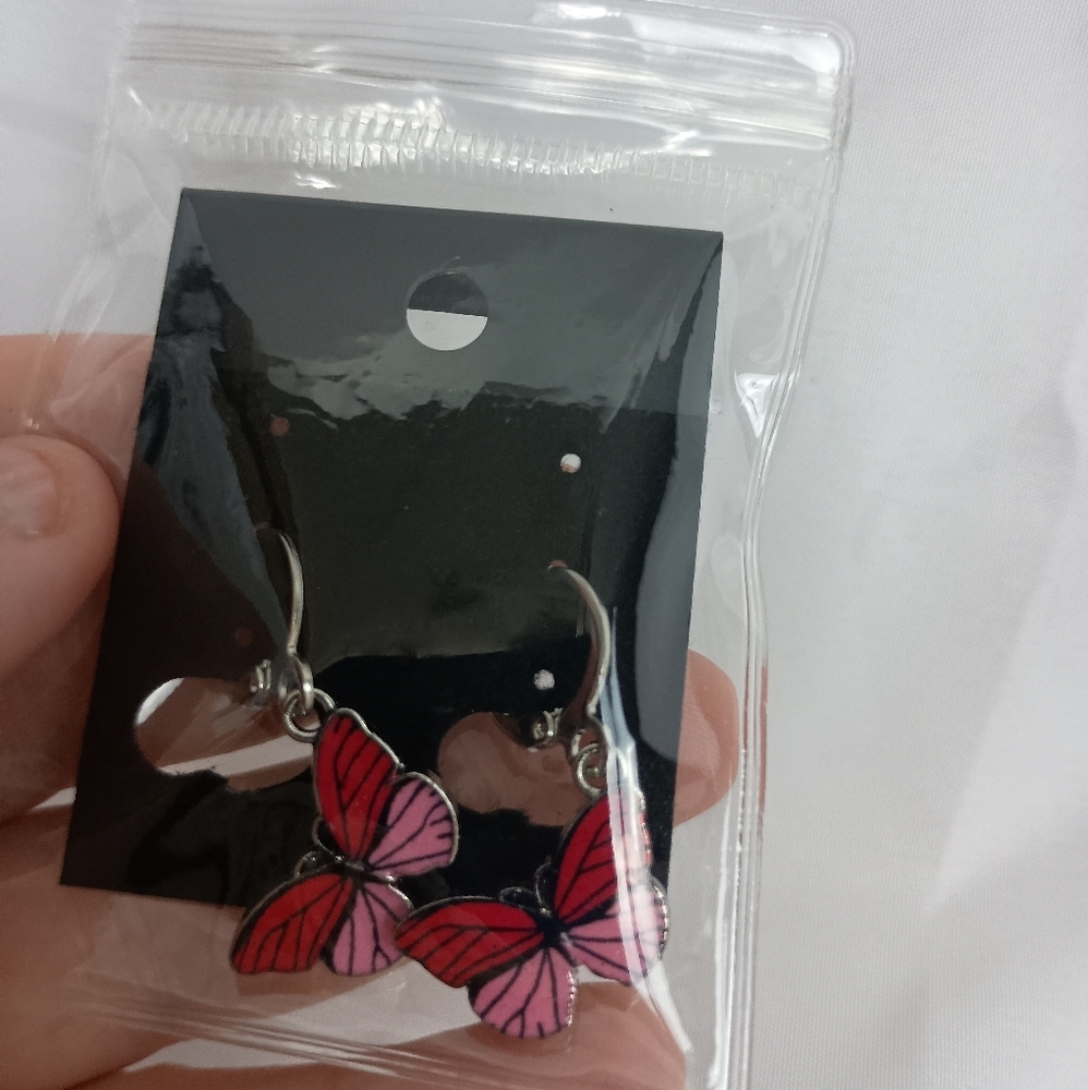 2/30$ Or 3/$35 Western Hot Pink Red Butterfly Snapback Summer Earrings-(#0163)‎